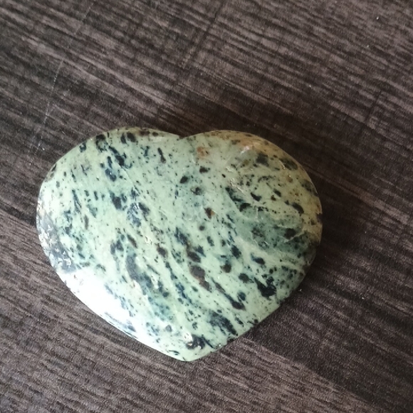 No brand Other - Vintage Dragi Jade Stone- Carved, Puffy Heart Natural Green Smooth Stone